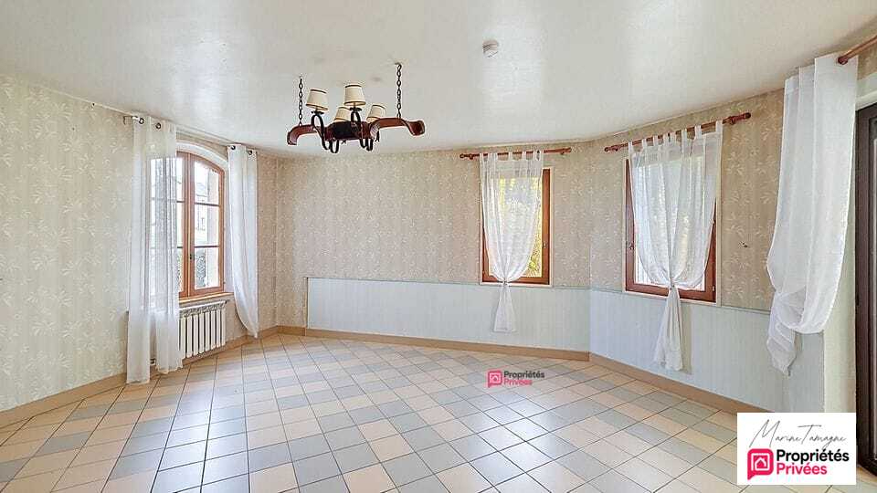 CANNECTANCOURT Maison de caractère à Cannectancourt : Espace, authenticité et dépendances 11