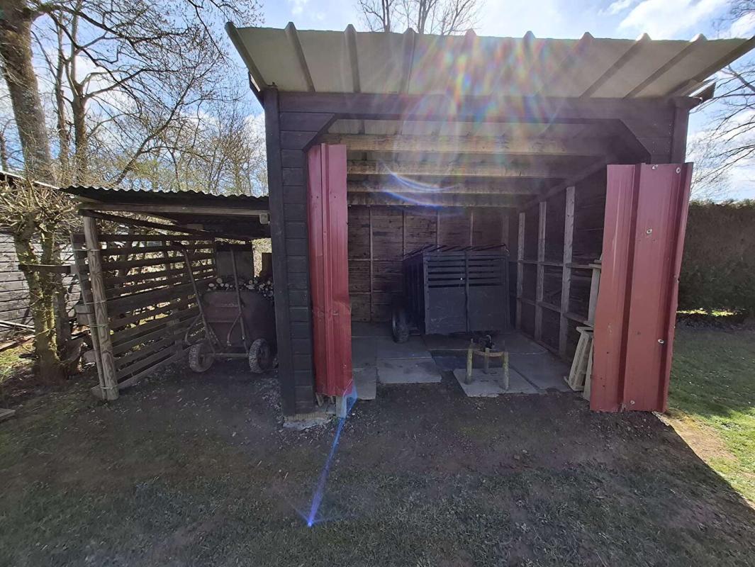 L'AIGLE Propriété L'AIGLE 6 pièce(s) 138 m2 - 4 Box et plus de 2,6 hectares 17