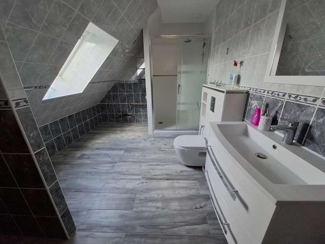 L'AIGLE Maison/Pavillon L AIGLE 7 pièce(s) 122 m2 avec terrain 630m² 12