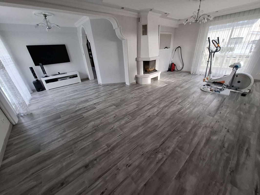 L'AIGLE Maison/Pavillon L AIGLE 7 pièce(s) 122 m2 avec terrain 630m² 2