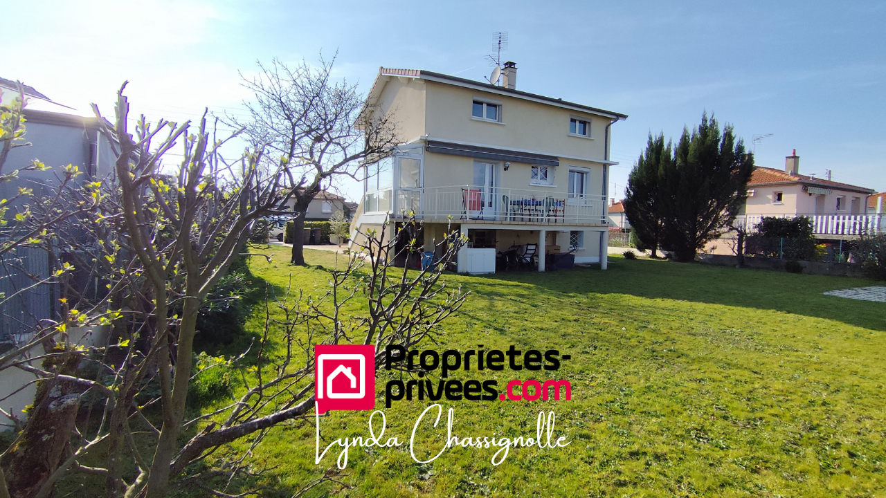 RIORGES Maison - 118m² - Riorges 5