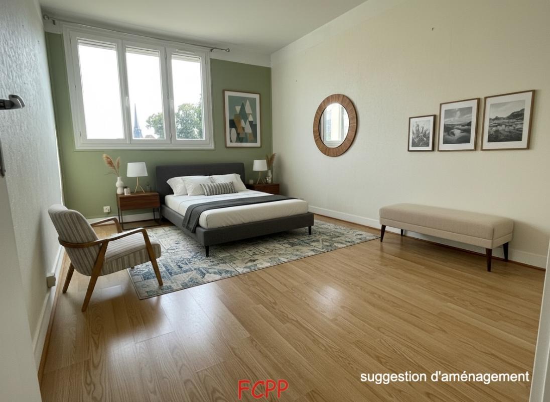 VERNEUIL-SUR-AVRE Appartement  lumineux et spacieux  fort potentiel hyper centre 17