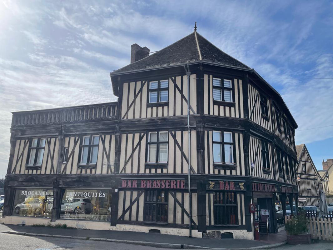 VERNEUIL-SUR-AVRE Appartement  lumineux et spacieux  fort potentiel hyper centre 5