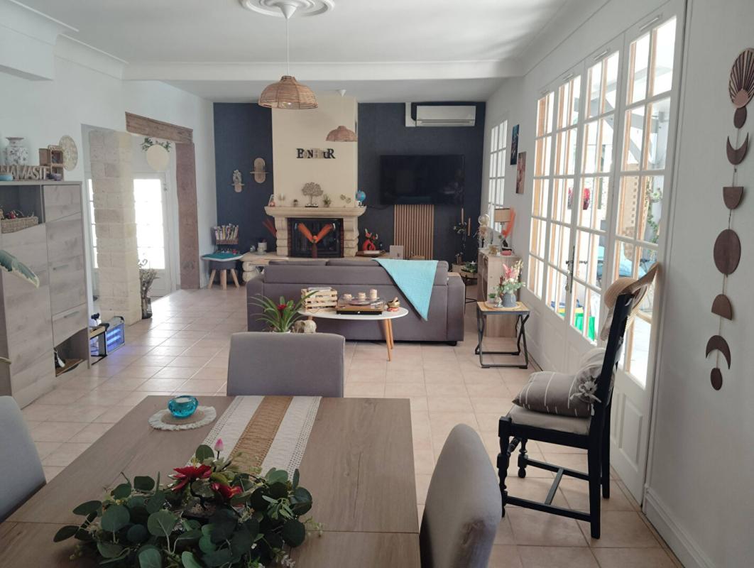 MOULEYDIER Bord de Dordogne · 2 maisons indépendantes · Piscine · 3 300 m² · 15 min Bergerac 7