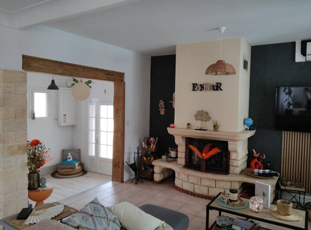 MOULEYDIER Bord de Dordogne · 2 maisons indépendantes · Piscine · 3 300 m² · 15 min Bergerac 8