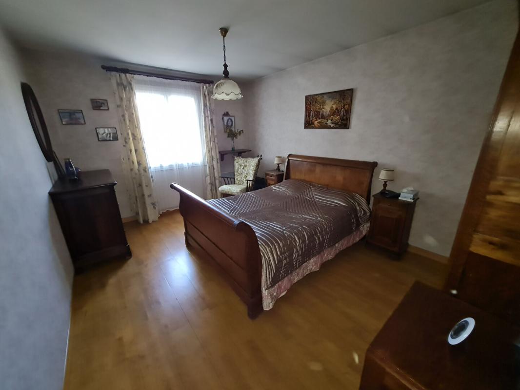 SAINT-OUEN-L'AUMONE Maison  6 pièces 4 chambres environ 148.44 m2 9