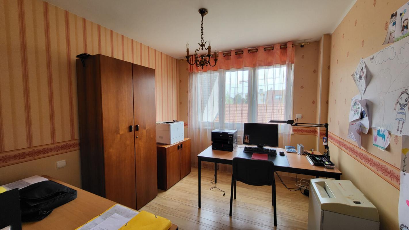 SAINT-QUENTIN PAVILLON INDIVIDUEL SUR SOUS SOL- DOUBLE GARAGE 8