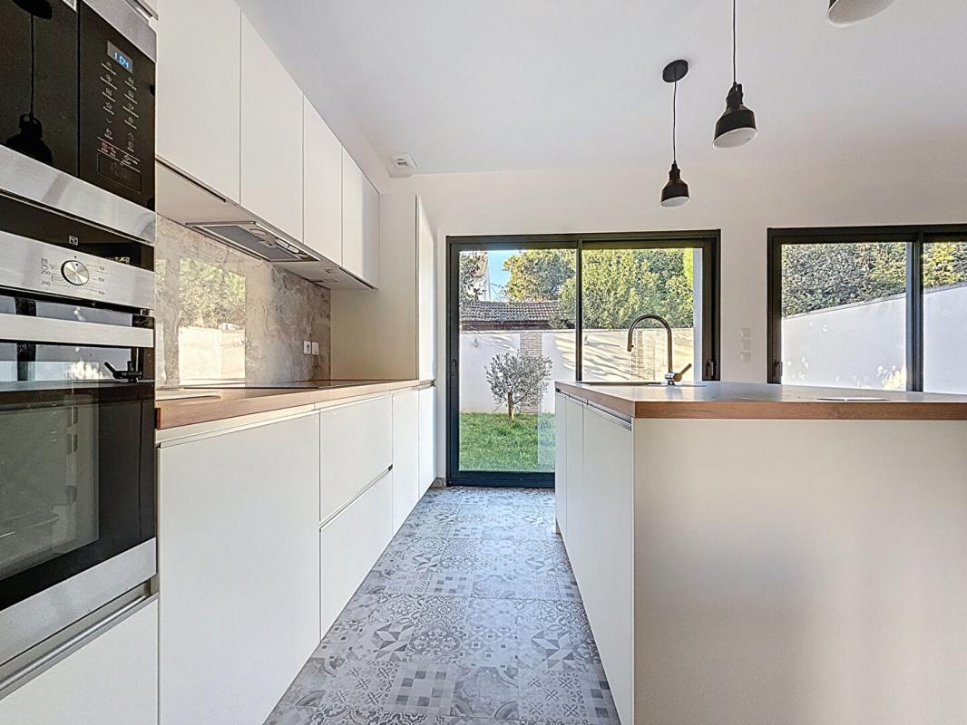 VILLEJUIF Maison Villejuif 5 pièce(s) 95 m2 4