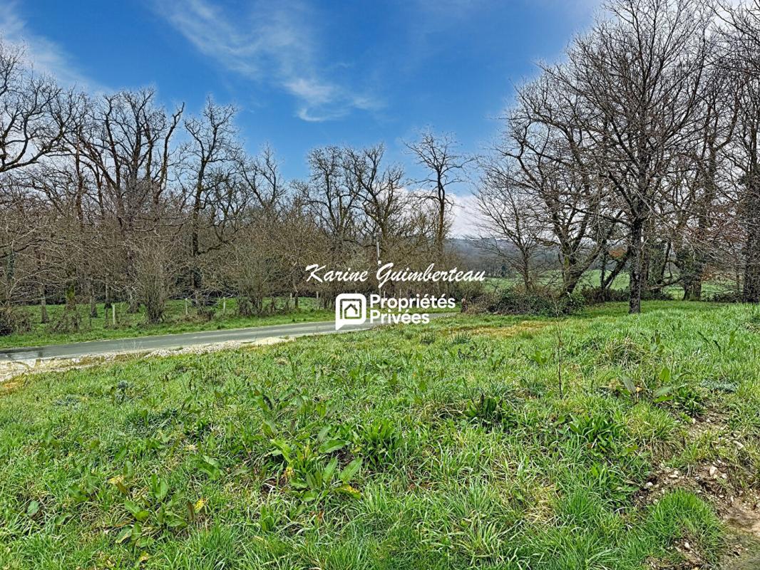SAINT-AULAYE St Aulaye : Maison hors d'eau hors d'air à aménager 2