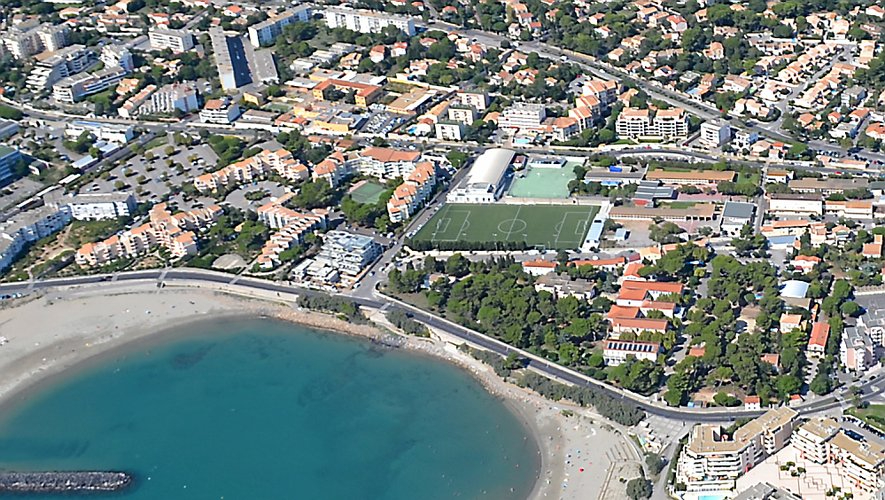 SETE Corniche de Sète. T2 de standing, Terrasse plus jardinière 8,5 m² Sud, Bord de Mer 4