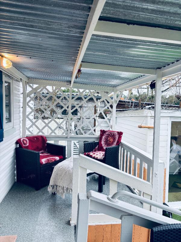 MASSIEUX Bungalow Massieux 5