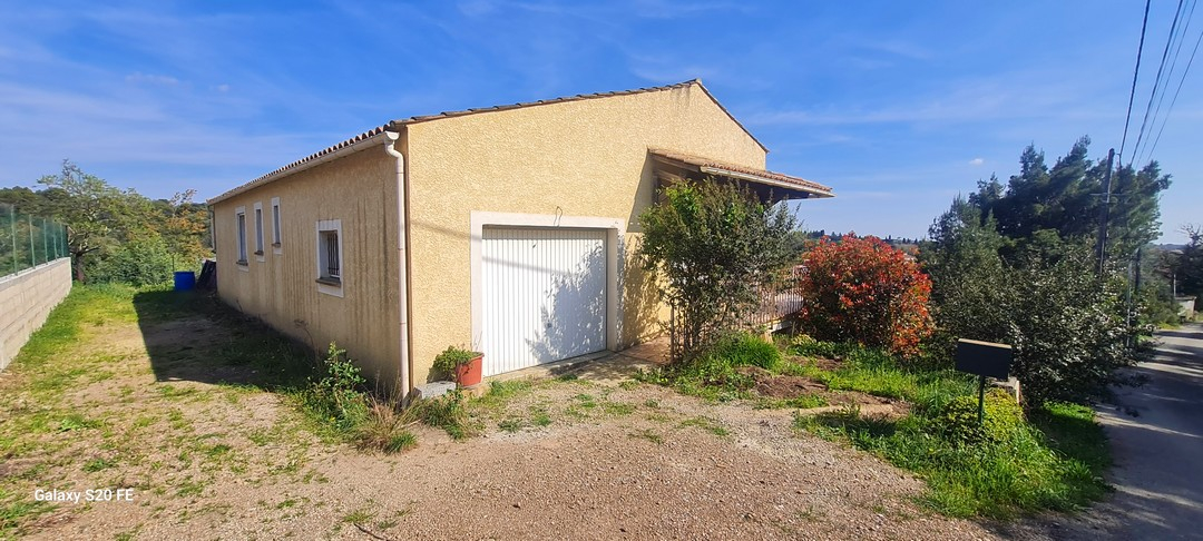 LAURENS Villa de 93m² avec garage et vue sur 652m² de terrain 4