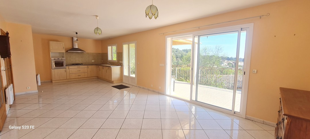 LAURENS Villa de 93m² avec garage et vue sur 652m² de terrain 7