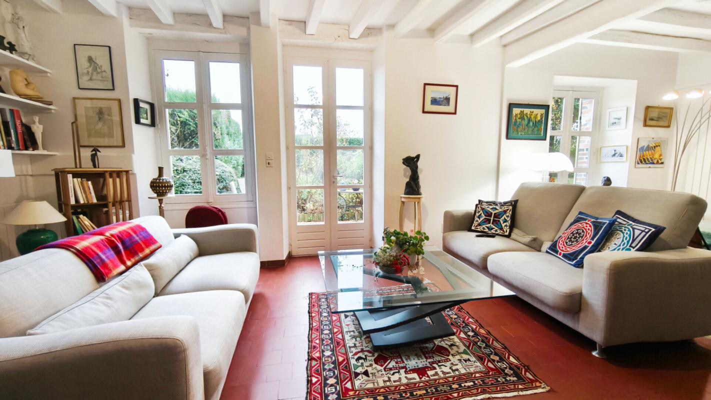 BROYES Maison Broyes 5 pièce(s) 163.5 m2 5