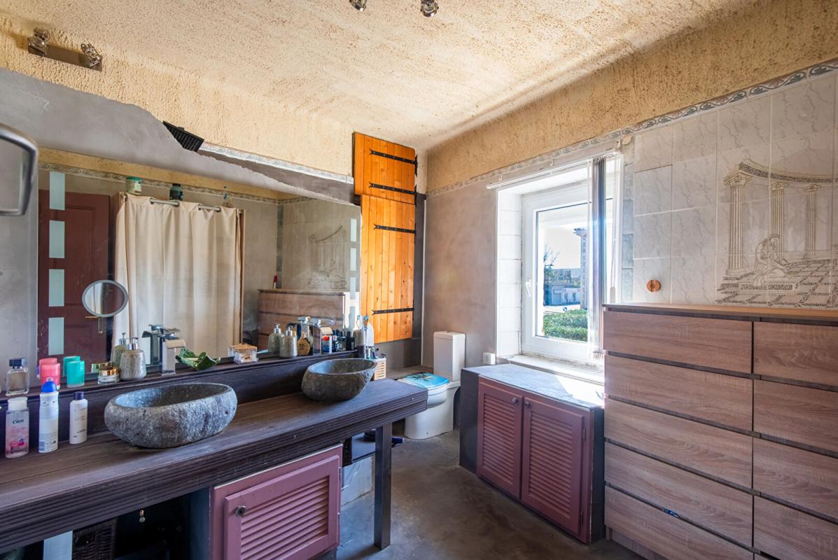 LE PONTET Unique en son genre !!! Maison avec son gîte 9