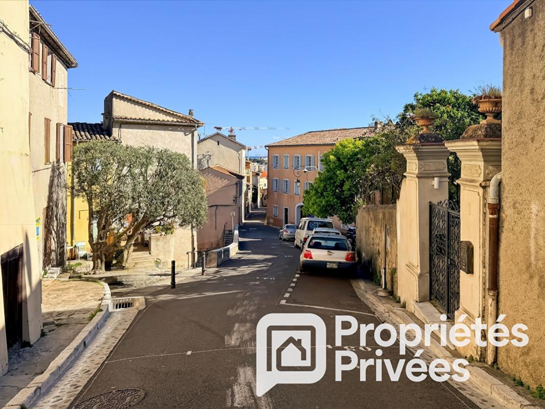 CAGNES-SUR-MER 2 pièces meublée haut de cagnes 8