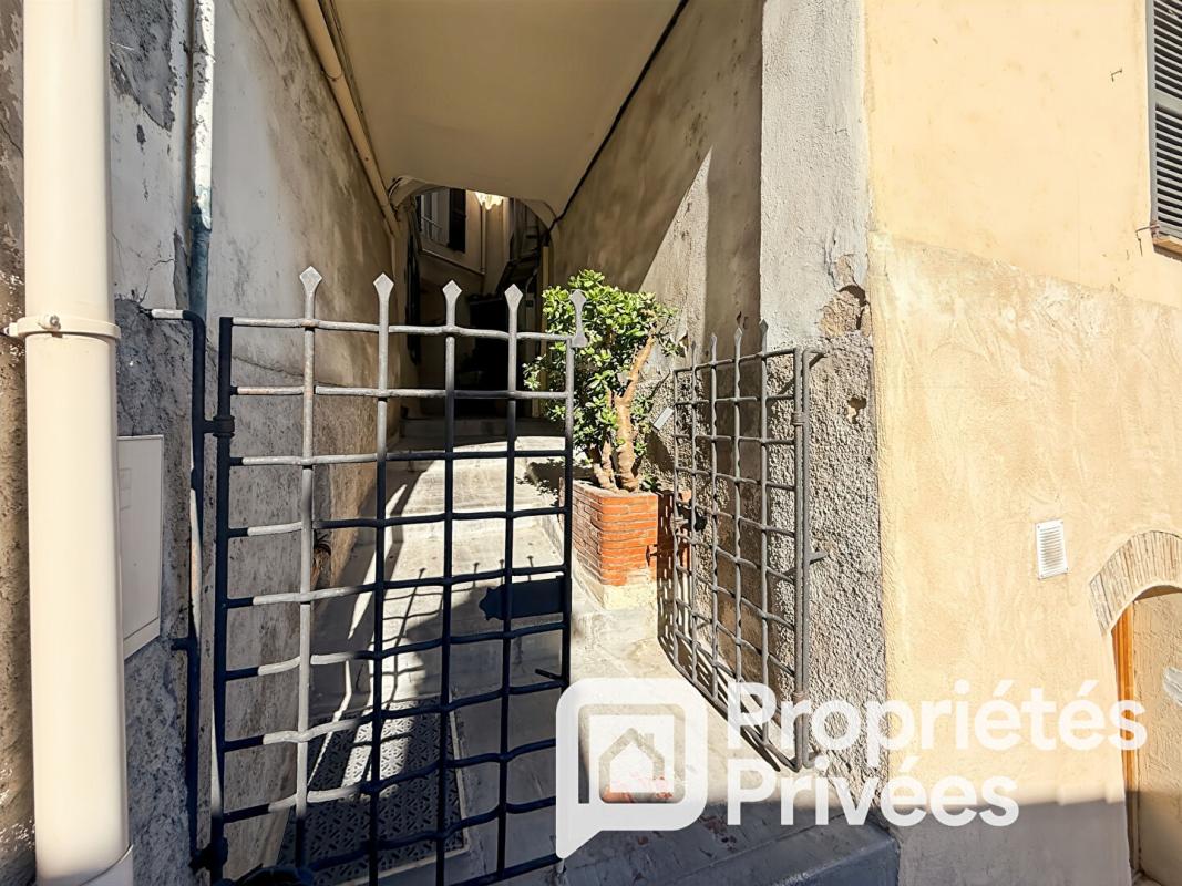 CAGNES-SUR-MER 2 pièces meublée haut de cagnes 9