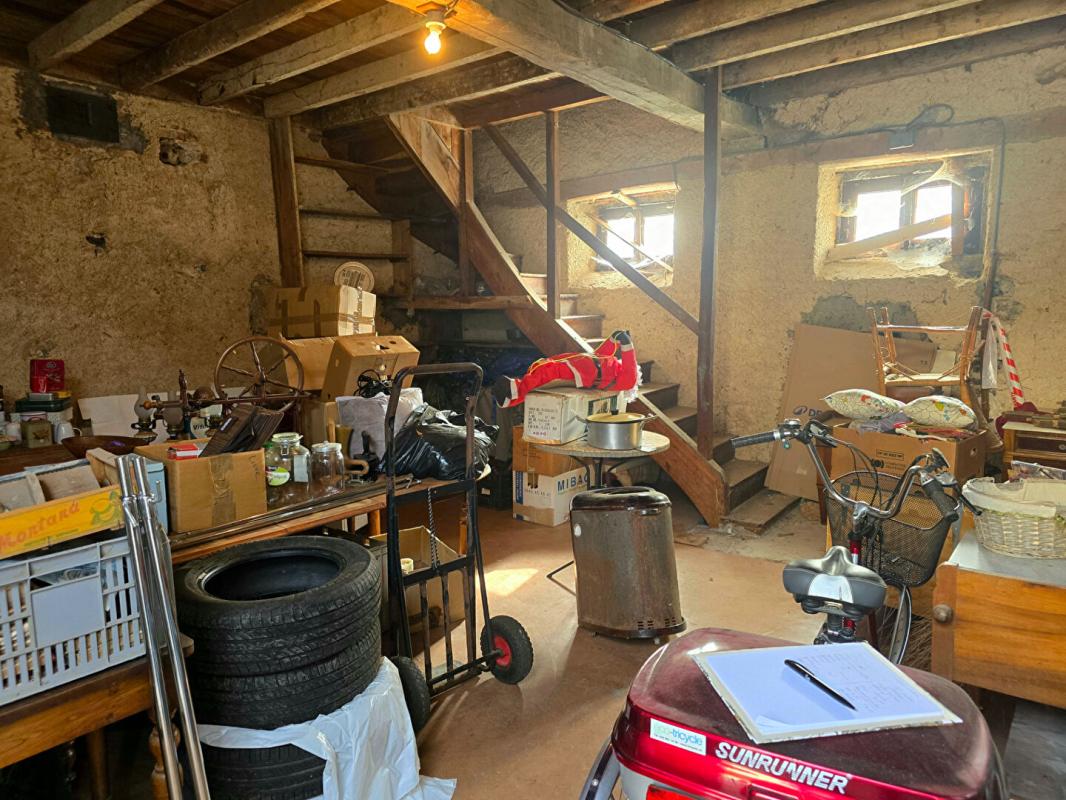 FERRIERES-SUR-SICHON Maison Ferrieres Sur Sichon 172m2 12