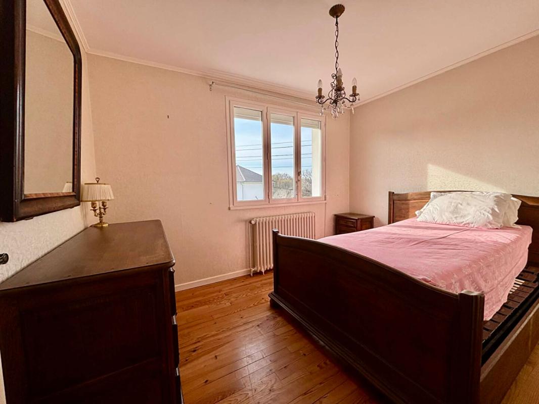 DAMPIERRE-LES-BOIS Maison de 3 pièces, en impasse 6