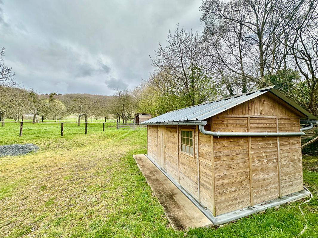 FIERVILLE-LES-PARCS Bien rare à la vente - Pressoir  authentique & rénové avec 1.8 hectare, calme  et charme incomparable 15