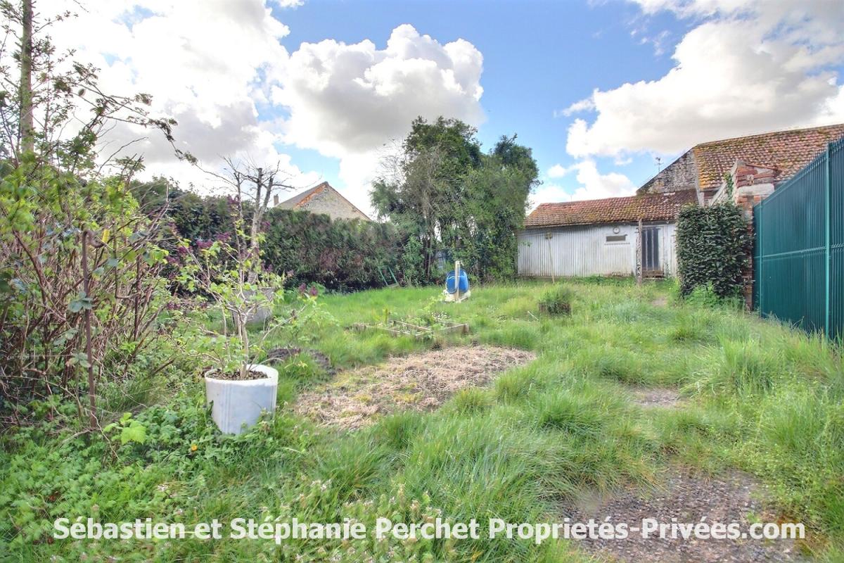 ORGERES-EN-BEAUCE Maison en Pierres 4 chambres sur 300 m2 de terrain 3