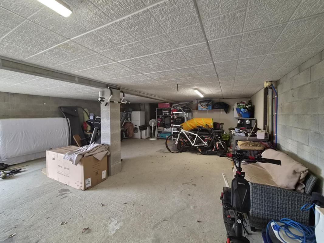 ALAIRAC VILLA AVEC PISCINE ET GRAND GARAGE PROCHE CARCASSONNE 12