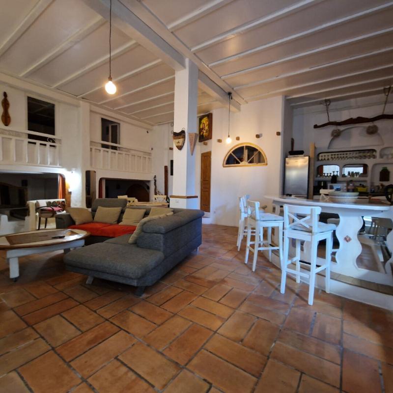 PROPRIANO Dpt Corse (20), PROPRIANO hyper centre, à vendre appartement loft T4 de 102 m2 2