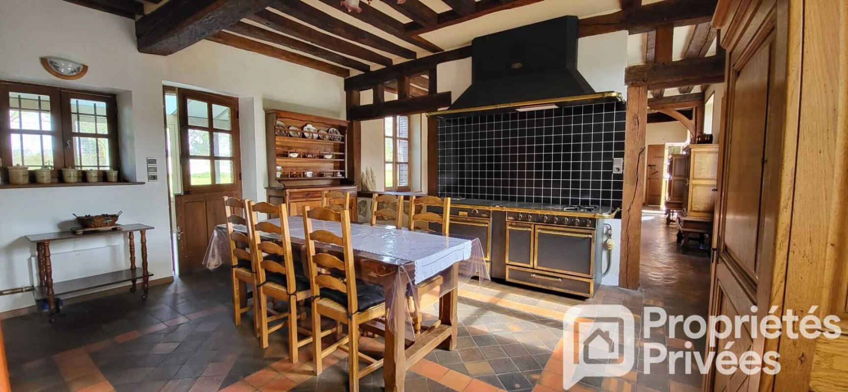 LA FERTE-VIDAME Maison de Maître avec prairies et annexes 5