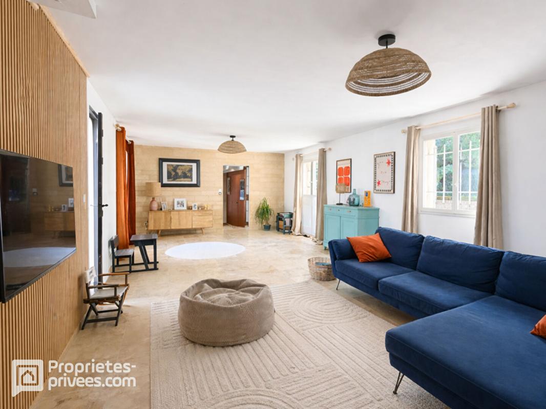 JONQUIERES Maison familiale 4 pièces, 135 m² de plain-pied avec grand jardin au calme 3