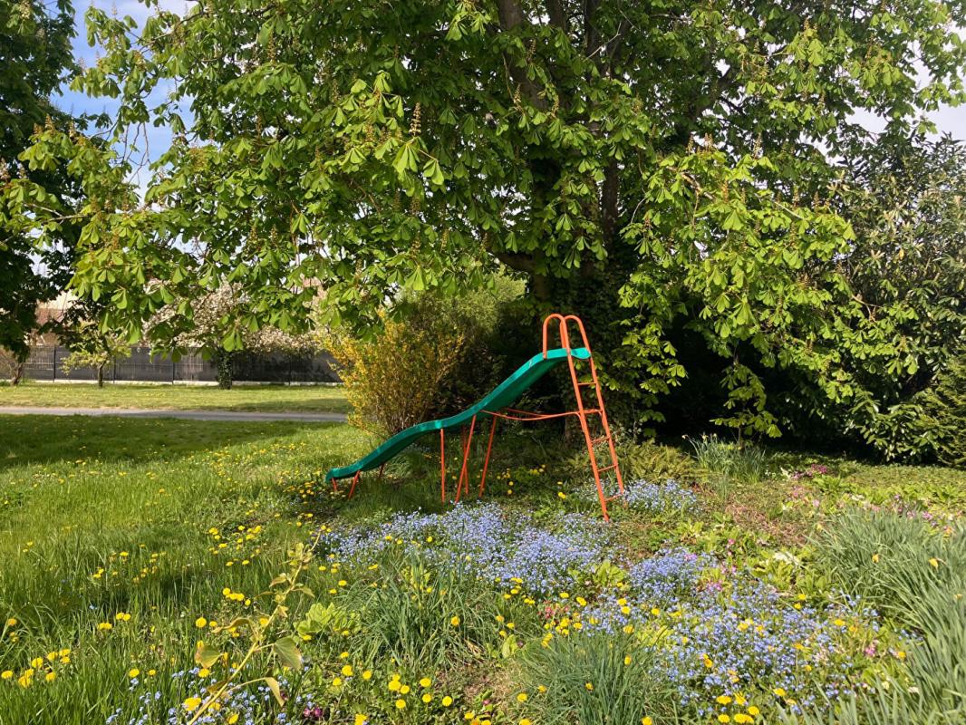 SEPTEUIL Terrain constructible 4