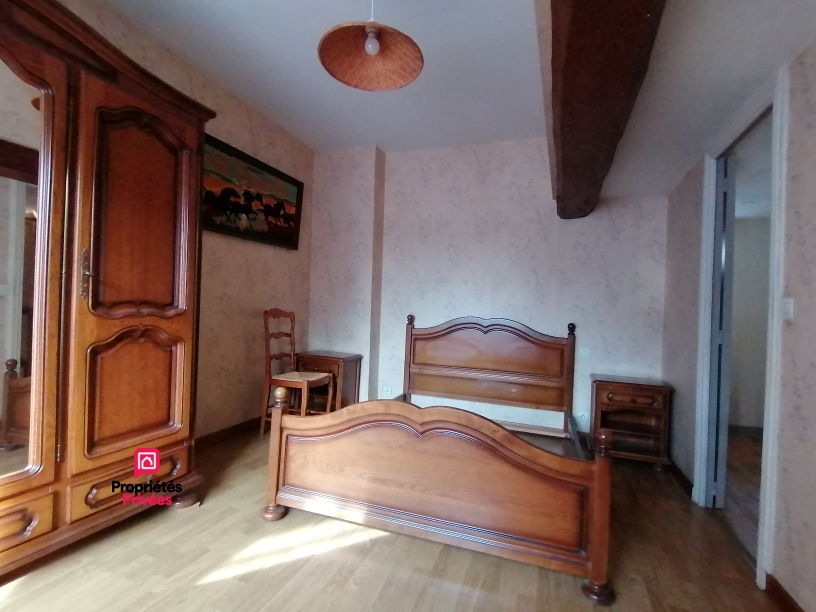 LA FERTE-MACE LA FERTE MACE (61600) Maison 3 pièces, 2 chambres , 67 m2 environ . Prix 70 000 honoraires  7,69% inclus à la charge de l'acquéreur, soit 65 000  hors honoraires 11