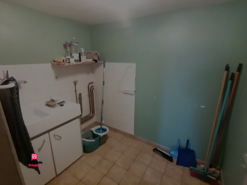 LA FERTE-MACE LA FERTE MACE (61600) Maison 3 pièces, 2 chambres , 67 m2 environ . Prix 70 000 honoraires  7,69% inclus à la charge de l'acquéreur, soit 65 000  hors honoraires 15