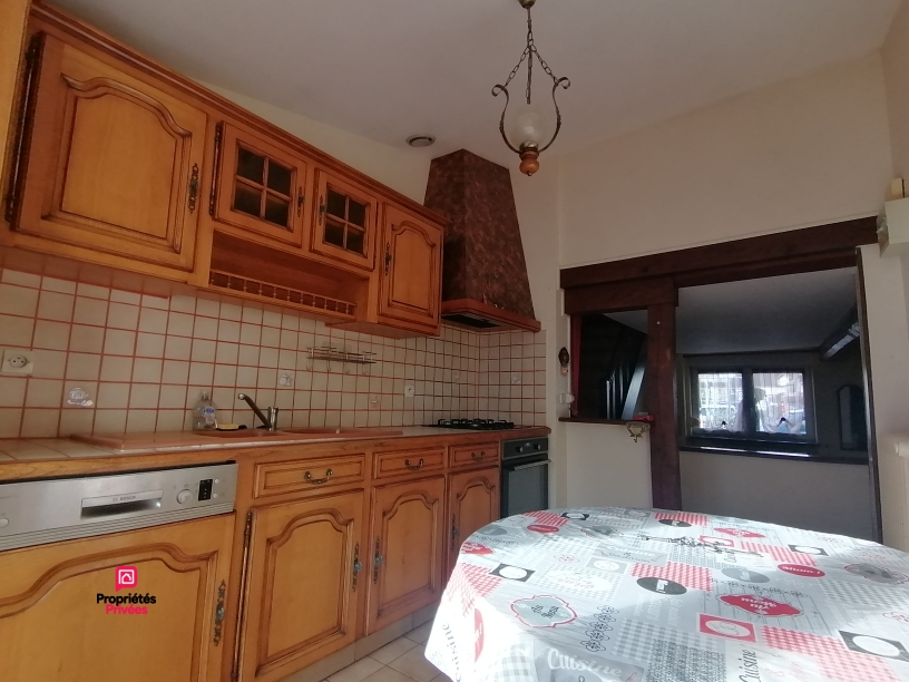 LA FERTE-MACE LA FERTE MACE (61600) Maison 3 pièces, 2 chambres , 67 m2 environ . Prix 70 000 honoraires  7,69% inclus à la charge de l'acquéreur, soit 65 000  hors honoraires 7