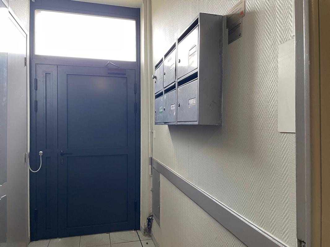 QUIMPER Appartement T2 meublé et loué - 39 m2 13