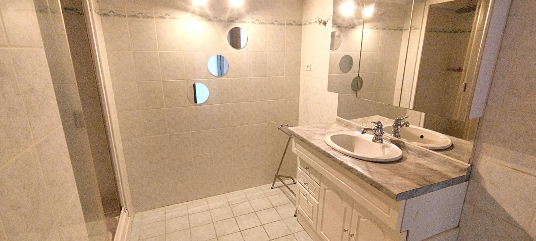 MONTEUX NOUVEAU PRIX: MAISON  EVOLUTIVE AVEC 2 APPARTEMENTS 8