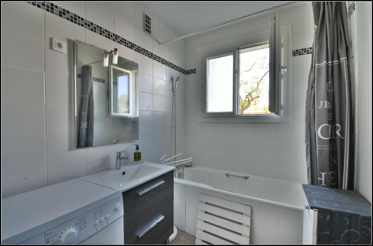 MOURENX MOURENX - APPARTEMENT 73 M² HABITABLE 6