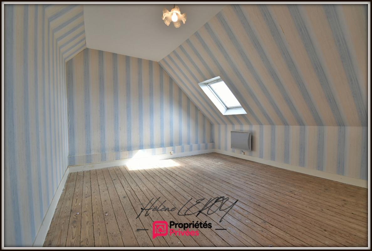 SAINT-PIERRE-EN-PORT Charmante maison en brique et silex au coeur d'un village côtier 6