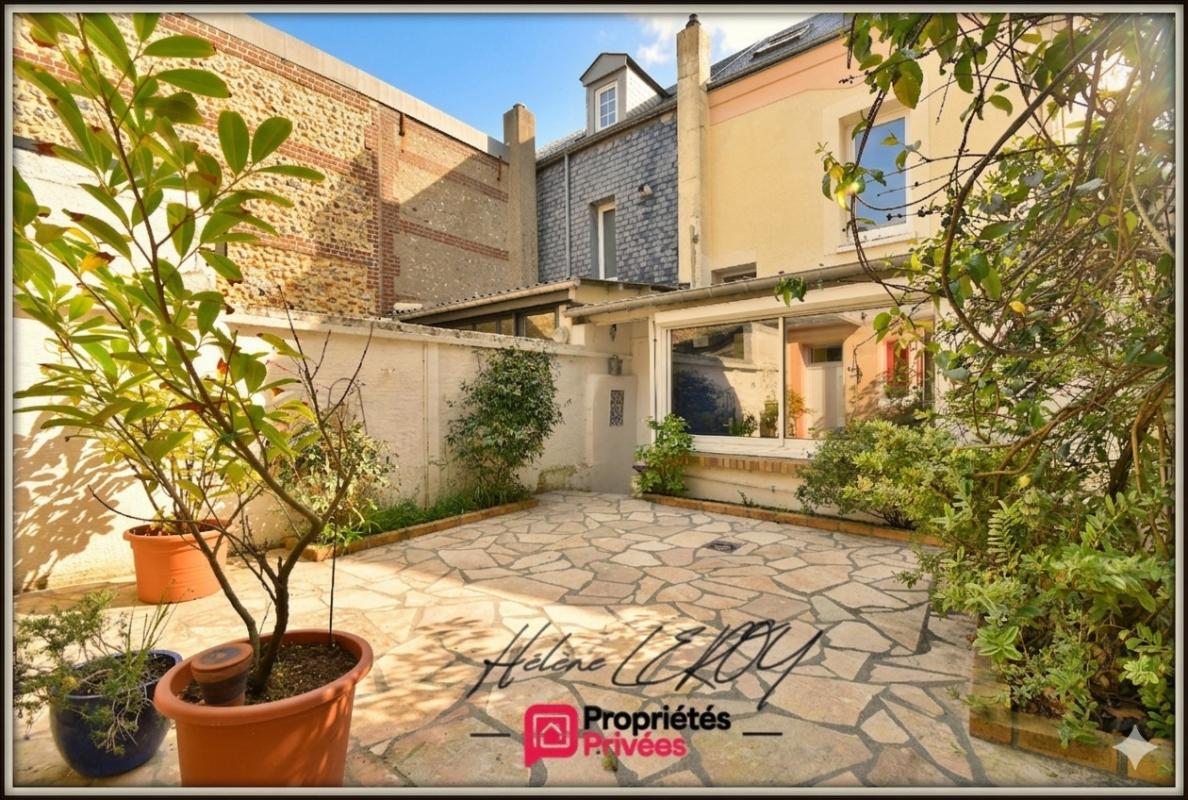 FECAMP Maison de Caractère proche plage avec terrasse 1