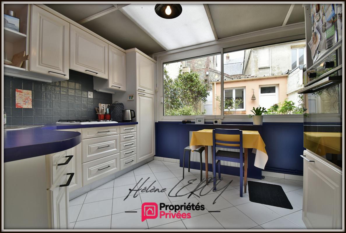 FECAMP Maison de Caractère proche plage avec terrasse 7