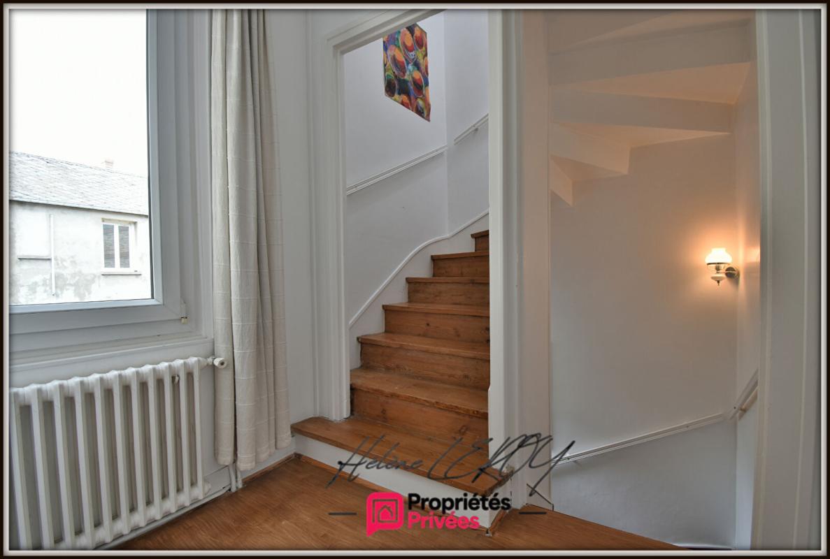 FECAMP Maison de Caractère proche plage avec terrasse 9