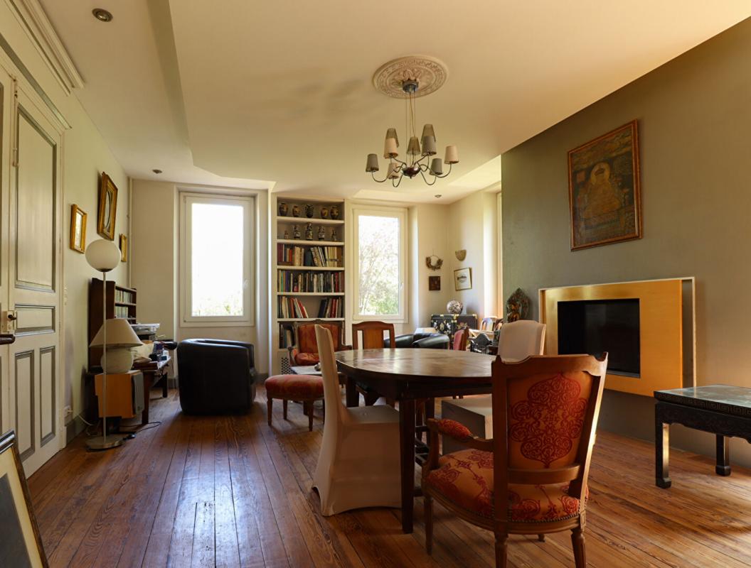 GRAULHET Superbe maison de maître - 284 m² habitables - Parc arboré de 3 800 m² 4