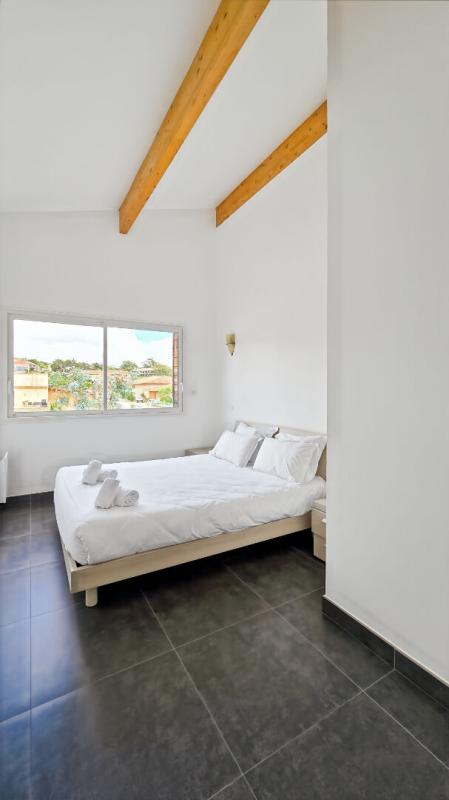 PROPRIANO PROPRIANO, appartement de standing de type 4 de 112 m2 terrasse vue mer 2 places de parking 7