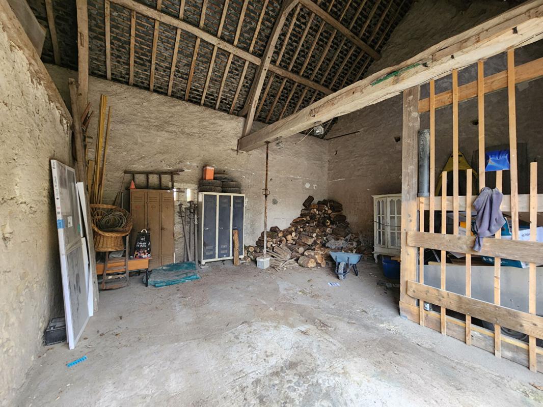 LOCHES Maison Loches 9 pièce(s) 298 m2 12