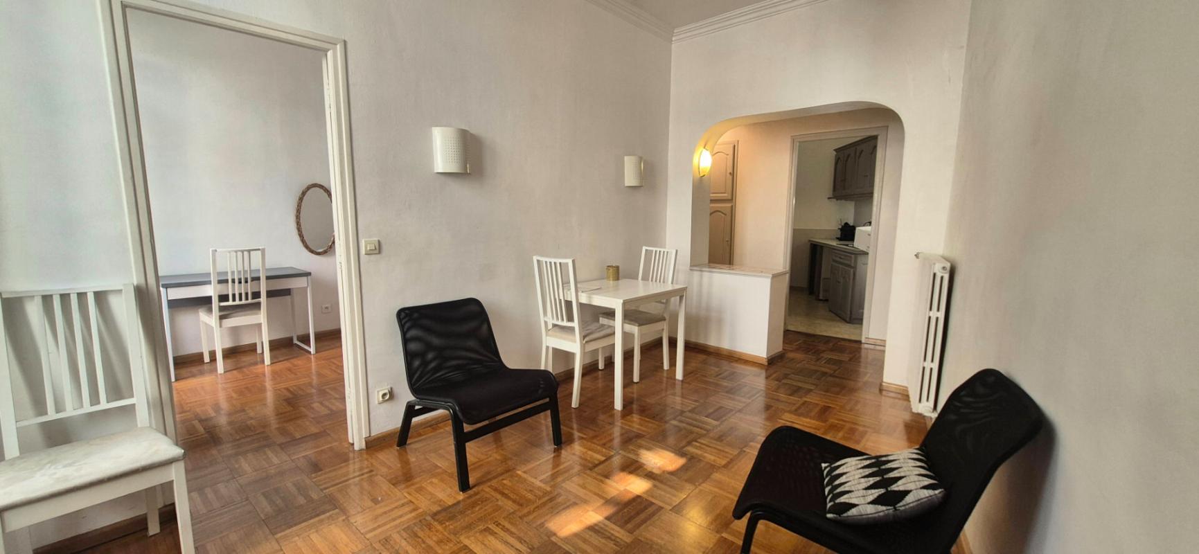 MONTPELLIER Appartement Montpellier 2 pièces bis de 43.5 m2. Ecusson 1