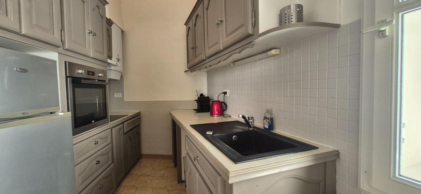 MONTPELLIER Appartement Montpellier 2 pièces bis de 43.5 m2. Ecusson 6