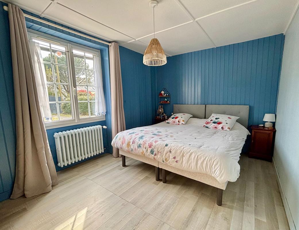 SAINT-ANDRE-DES-EAUX Maison Saint Andre Des Eaux- grand terrain - 145 m2 habitable possible 7