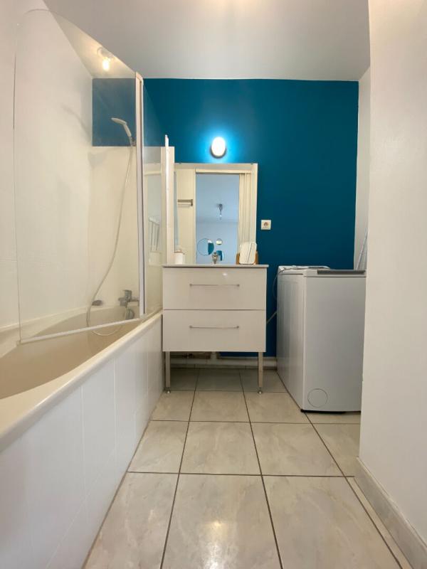 NANTES A louer - Nantes EST - rue de la Haltinière - Studio Meublé 8