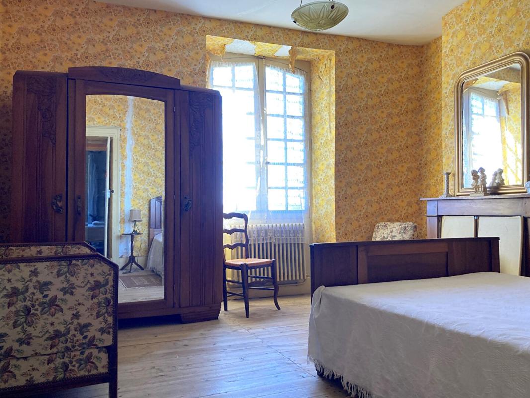 CAHORS Maison de caractère 5 chambres à 10 minutes de Cahors 11