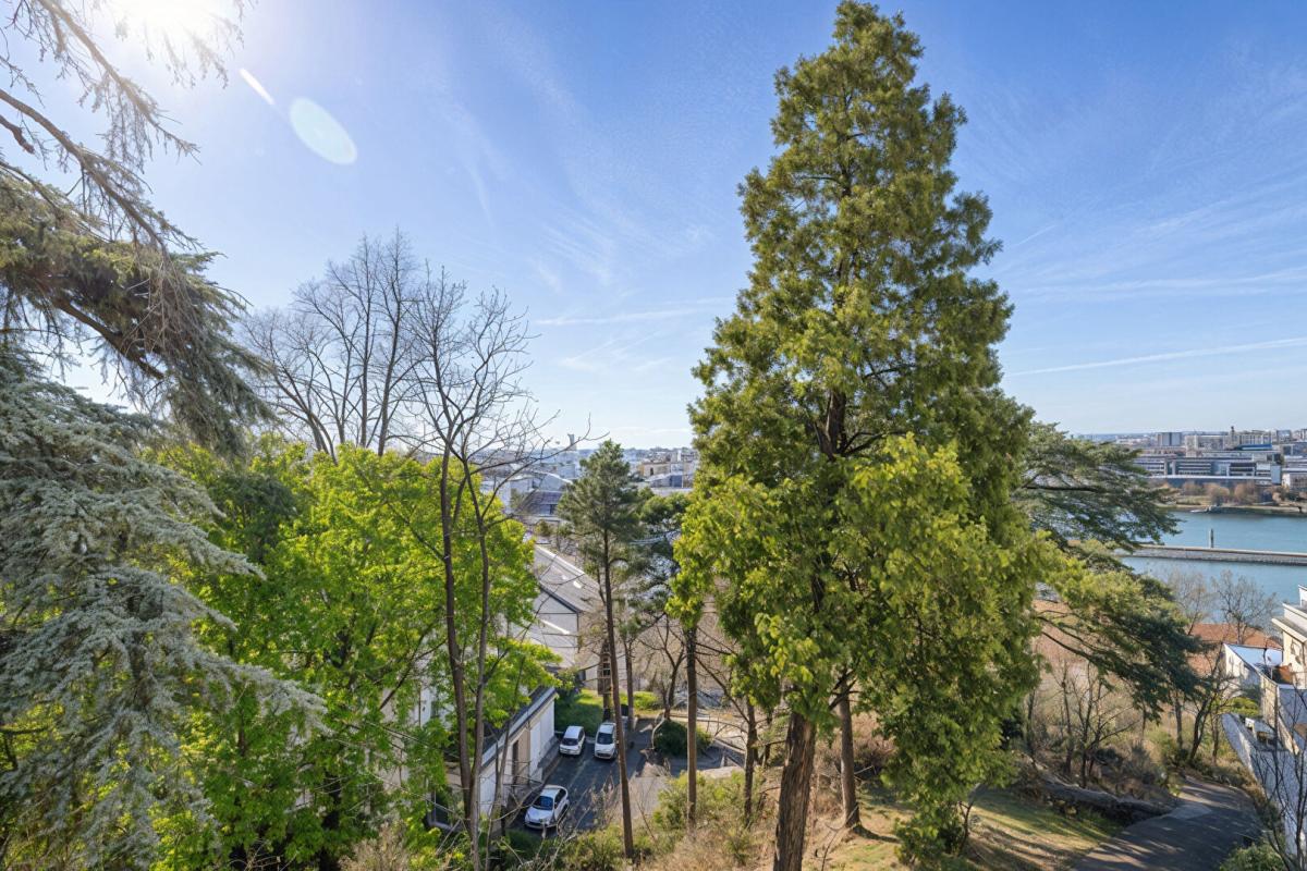 LA MULATIERE Exclusivité - Rhône (69) - Appartement T4 - La Mulatière - Limite Sainte Foy lès Lyon - 77 m2 1