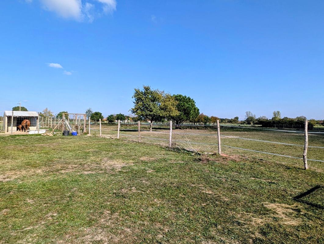 SAINT-ELIX-LE-CHATEAU Maison St-Elix-Le-Château 6 pièces165 m2 sur terrain de 1,5 hectare 14